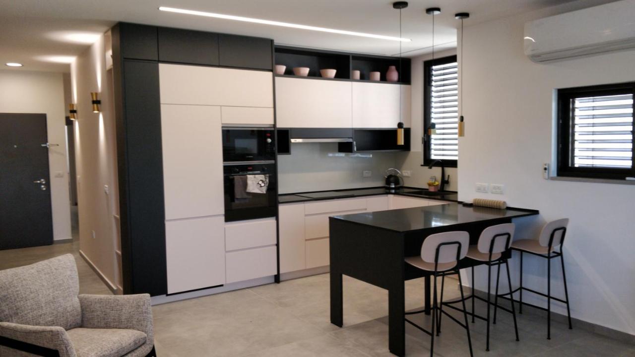 Hovevei Tsion 41 Apartment เทลอาวีฟ ภายนอก รูปภาพ